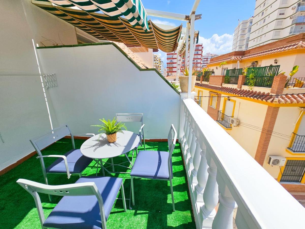Yeti Atico Beach - Alojamientos La Torre Torre Del Mar Exterior photo