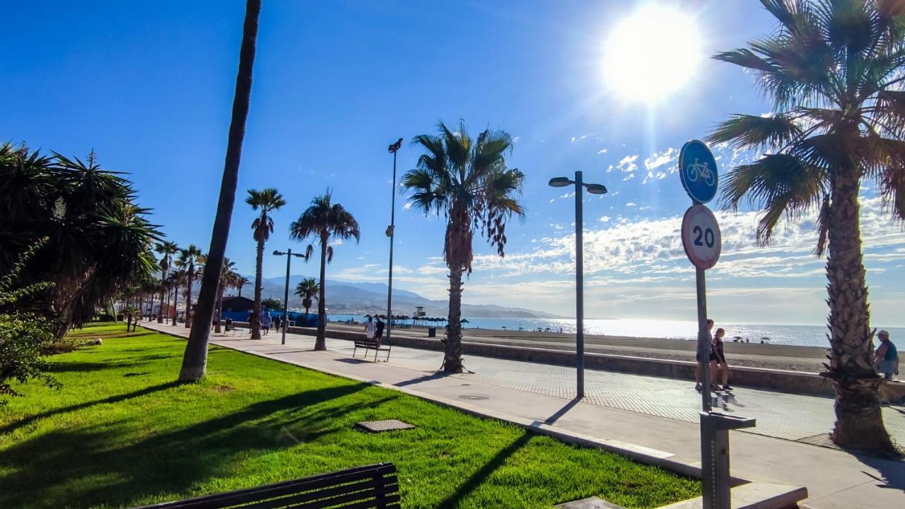 Yeti Atico Beach - Alojamientos La Torre Torre Del Mar Exterior photo